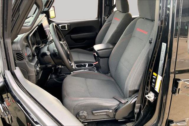Used 2025 Jeep Wrangler Unlimited Rubicon AWD/4WD image 8