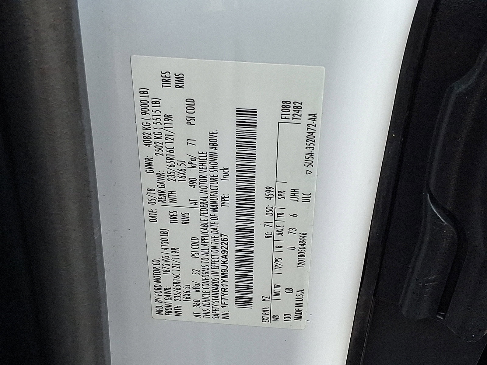 Certified 2018 Ford Transit 250 130 Low Roof w/ Exterior Upgrade Package image 27