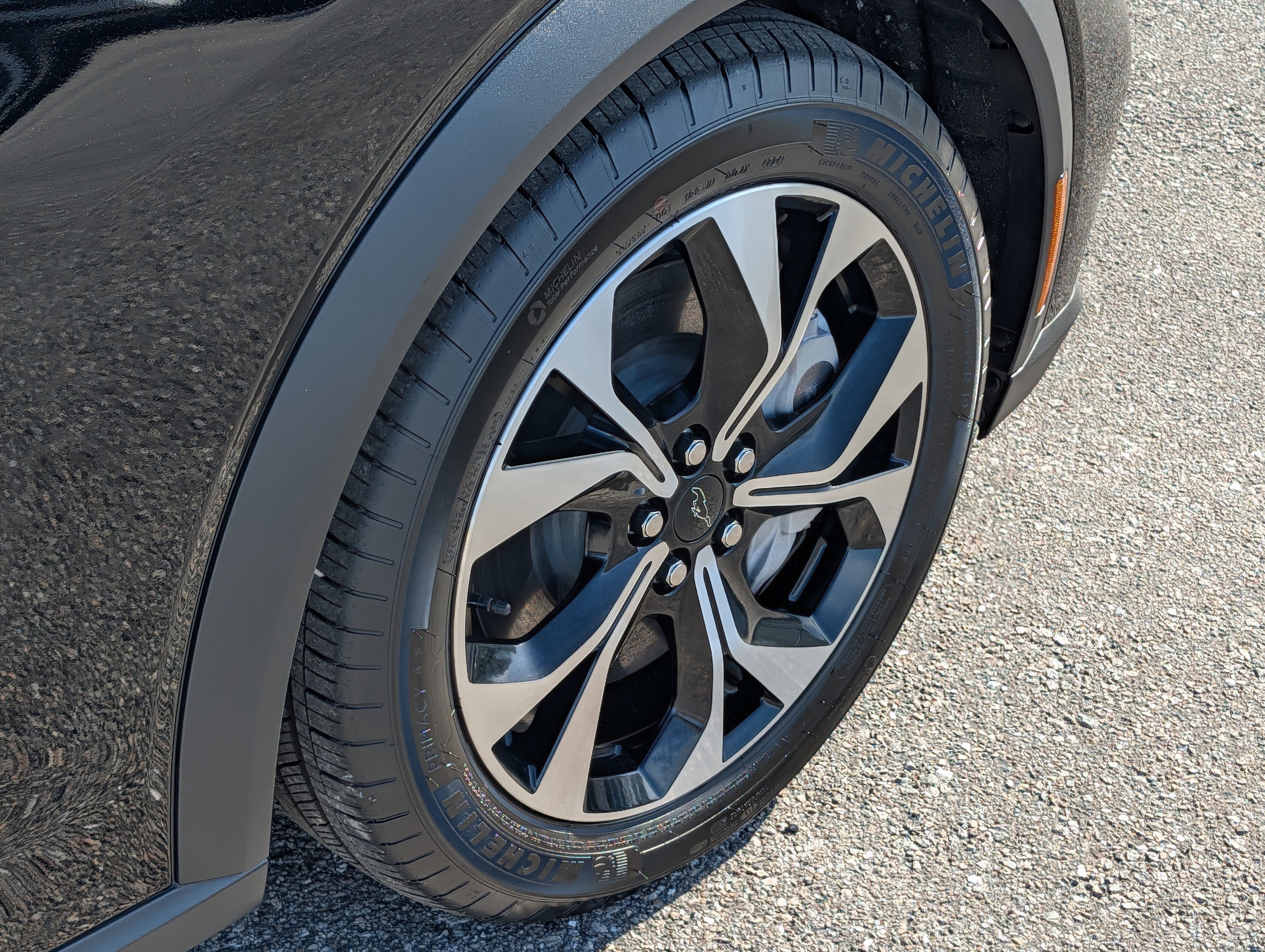 Certified 2025 Ford Mustang Mach-E Select RWD image 12