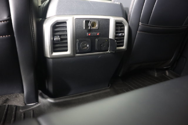 Certified 2022 Ford F350 Platinum w/ Tremor Off-Road Package AWD/4WD image 62