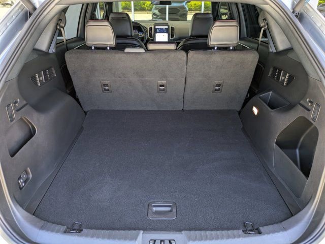 Certified 2024 Ford Edge ST-Line image 18