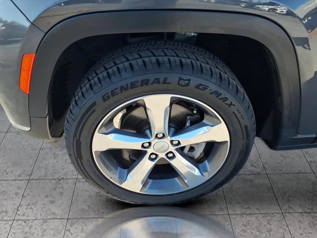 Used 2022 Jeep Grand Cherokee L Limited image 7