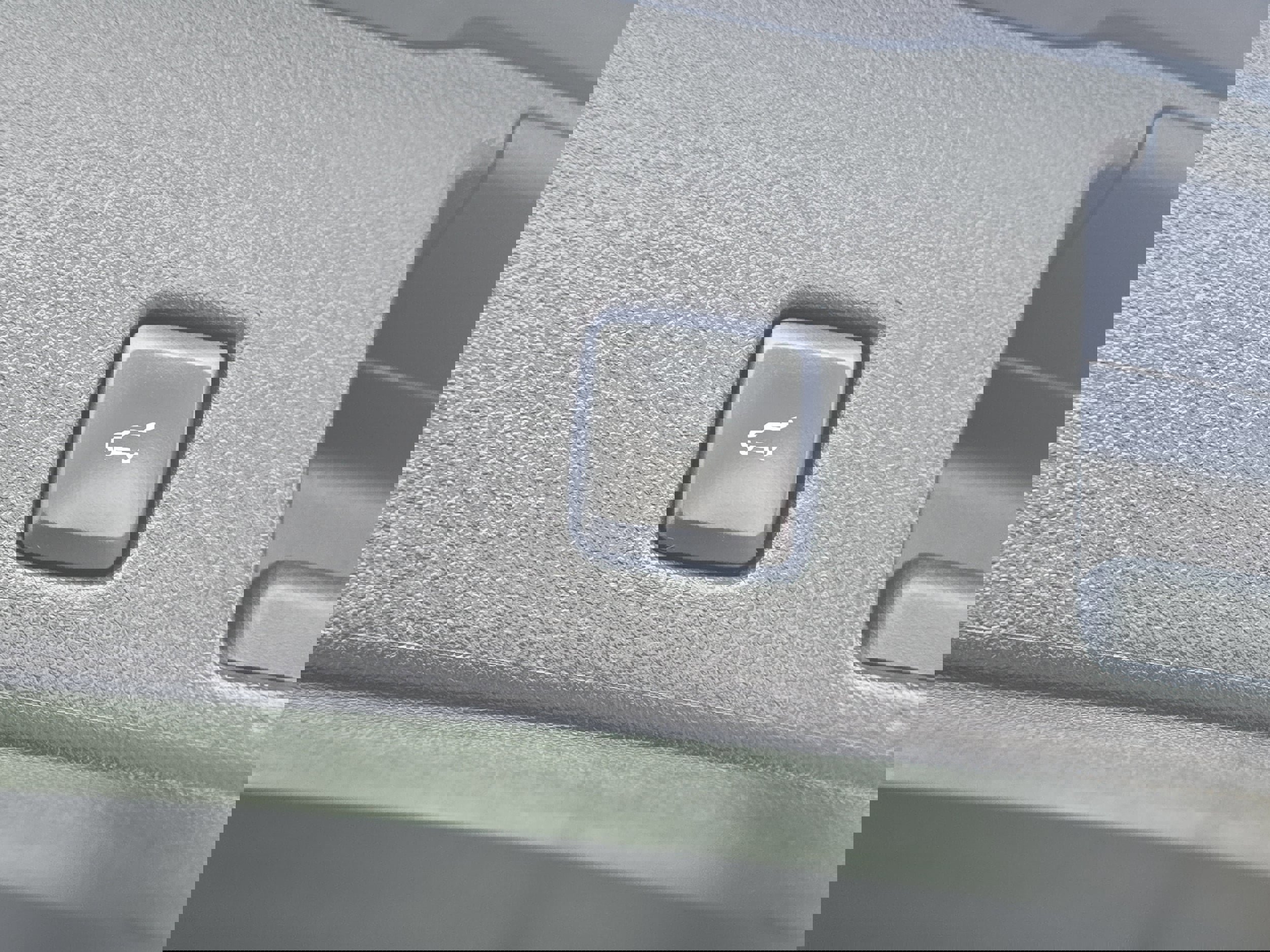 Certified 2022 Ford Escape SE w/ SE Sport Appearance Package image 11