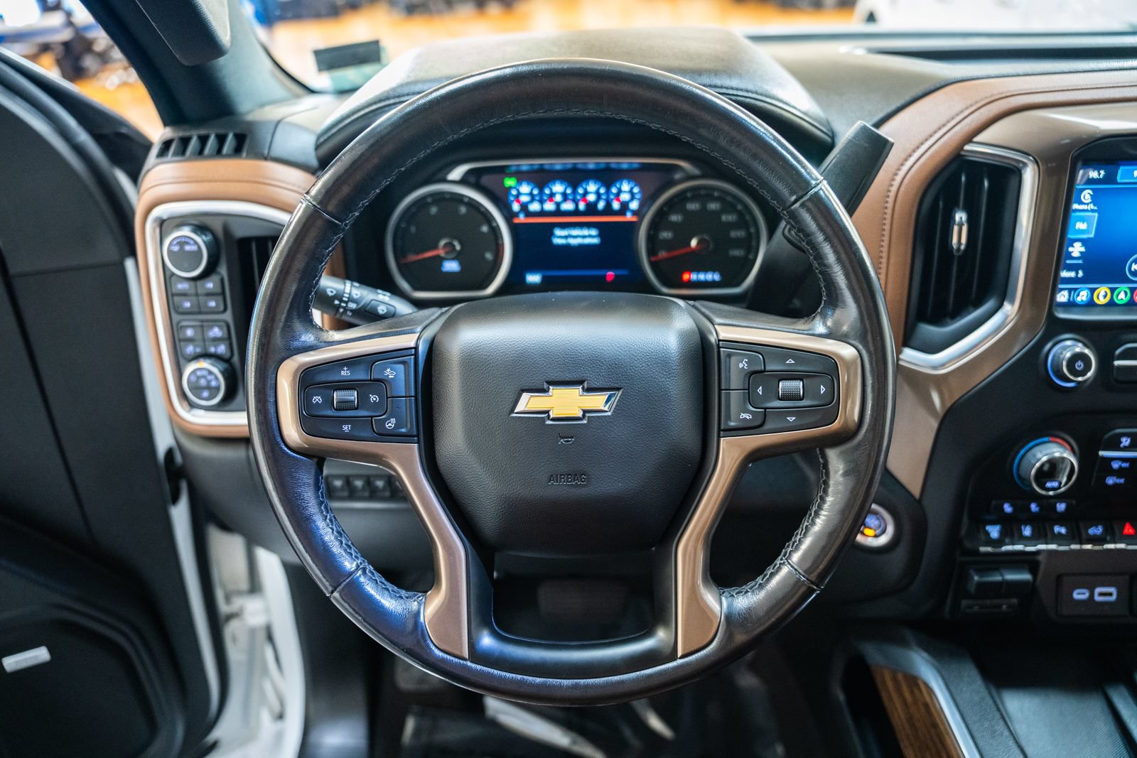 Used 2022 Chevrolet Silverado 3500 High Country w/ Z71 Off-Road Package AWD/4WD image 41