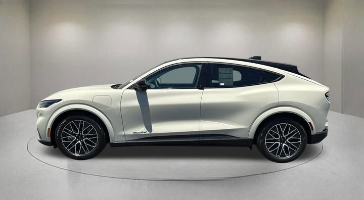 Certified 2025 Ford Mustang Mach-E Premium RWD image 5