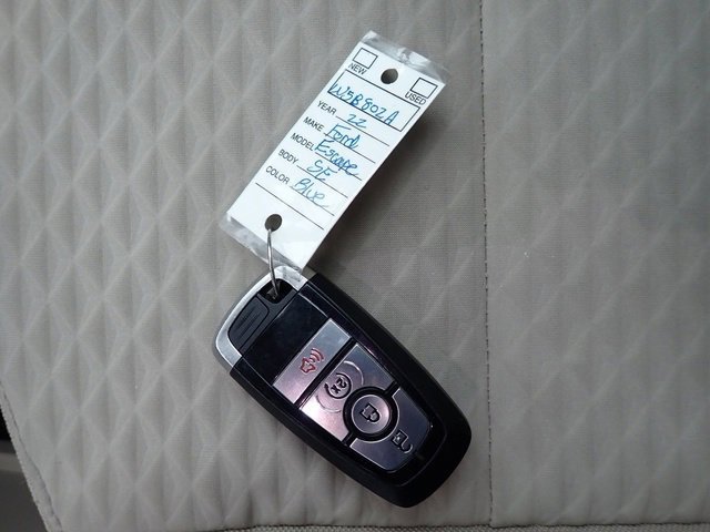 Certified 2022 Ford Escape SE w/ Cold Weather Package image 30