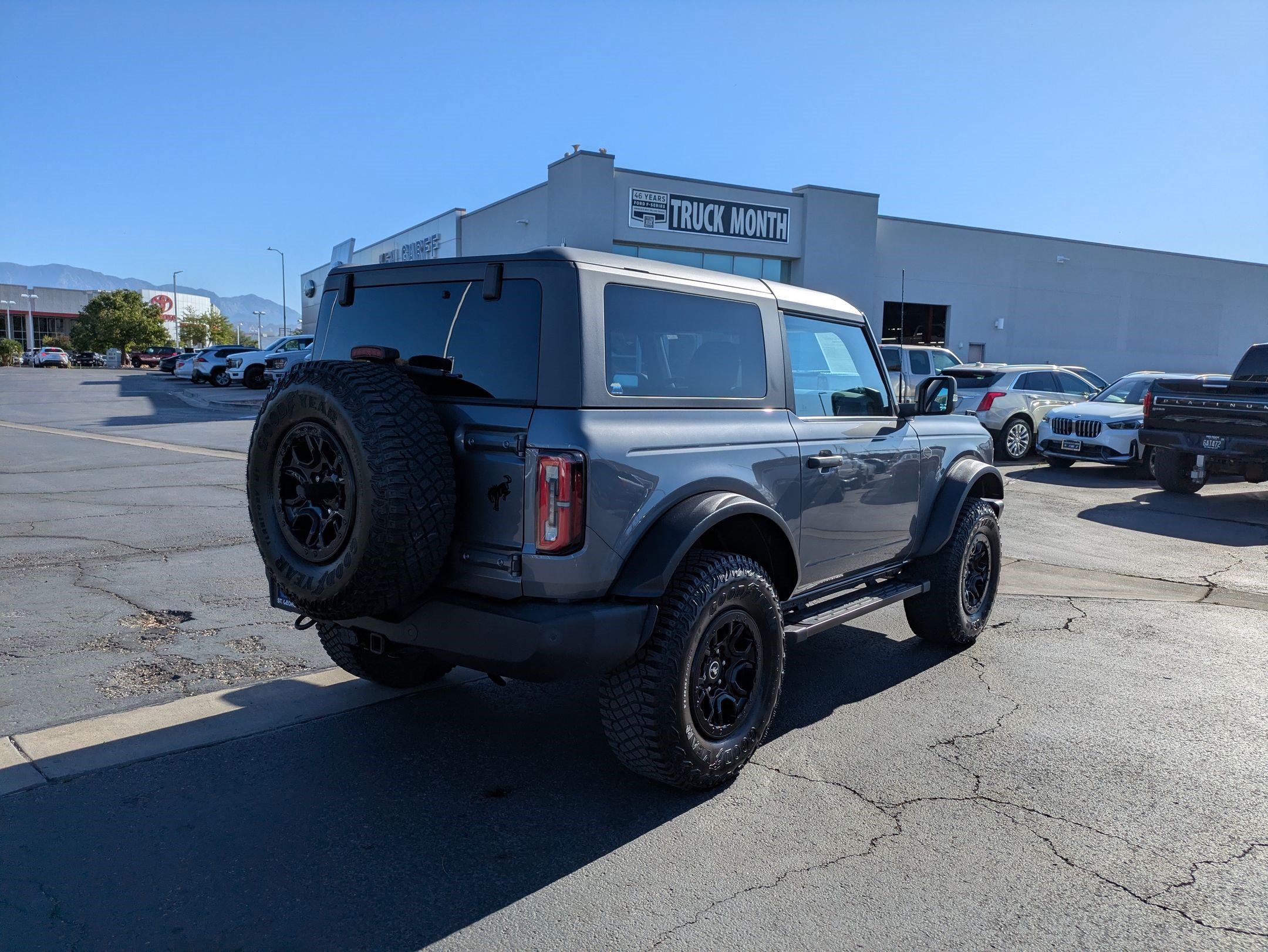 Certified 2023 Ford Bronco Wildtrak AWD/4WD image 4