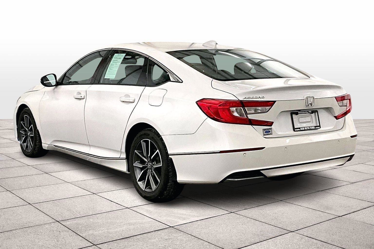 Used 2022 Honda Accord EX-L image 4