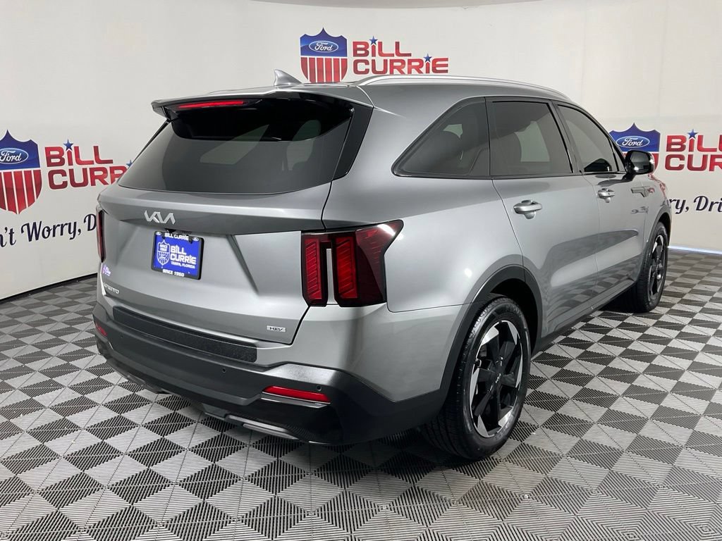 Used 2025 Kia Sorento EX AWD/4WD image 3