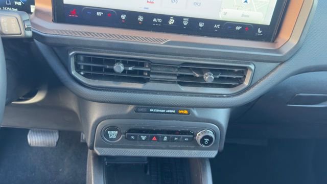 Certified 2025 Ford Bronco Sport Outer Banks w/ Outer Banks Tech Package+ image 17