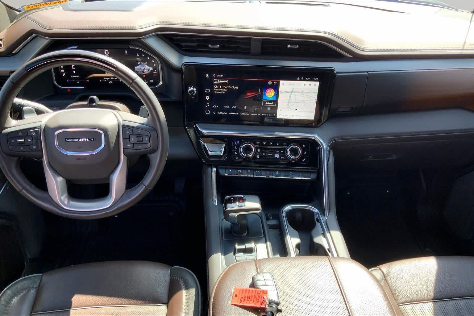 Used 2026 GMC Sierra 1500 Denali AWD/4WD image 15