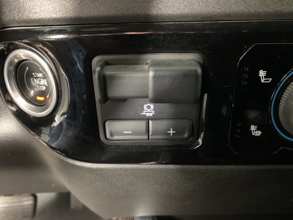 Used 2023 Chevrolet Silverado 1500 LT AWD/4WD image 26