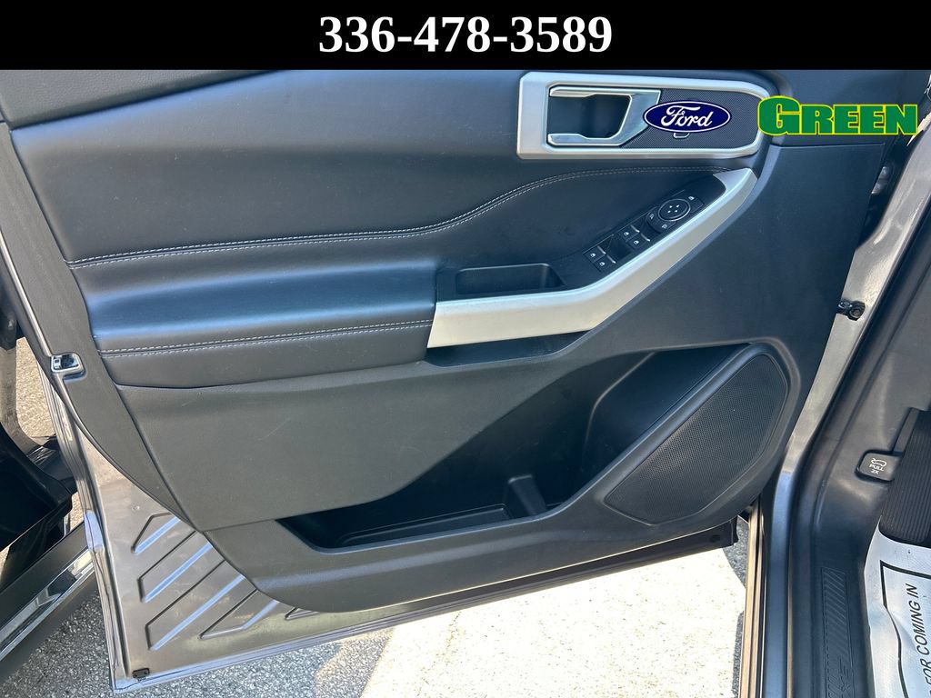 Certified 2022 Ford Explorer XLT RWD image 11