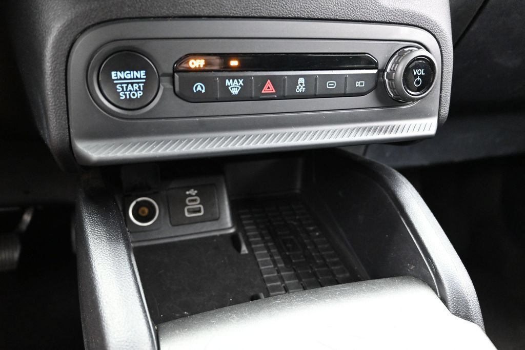 Certified 2025 Ford Bronco Sport Big Bend AWD/4WD image 33