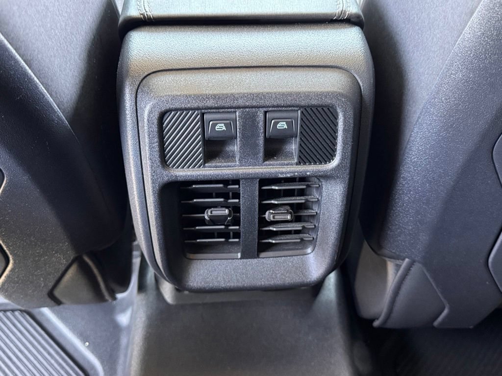 Certified 2025 Ford Bronco Badlands AWD/4WD image 28