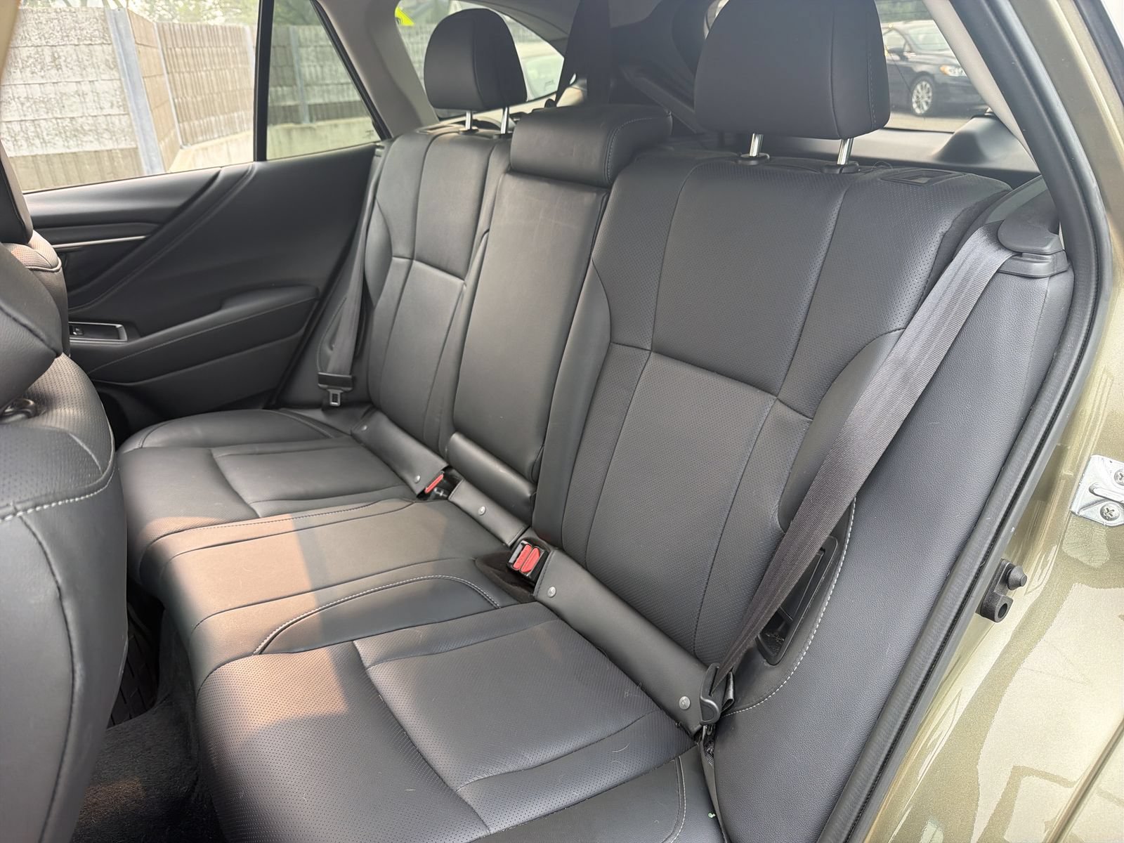 Used 2022 Subaru Outback Limited AWD/4WD image 22