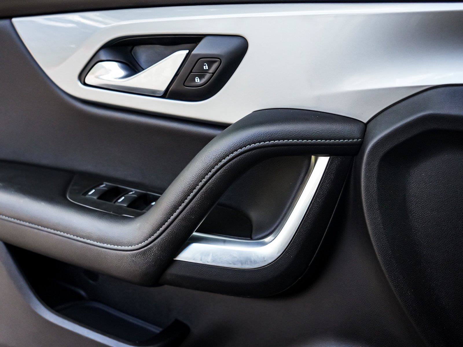 Used 2020 Chevrolet Blazer LT FWD image 20