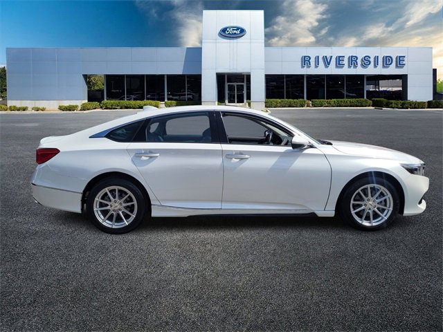 Used 2021 Honda Accord Touring image 8