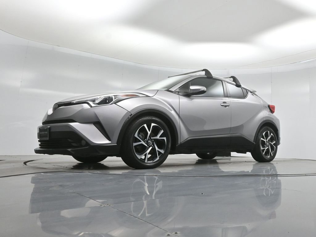 Used 2018 Toyota C-HR XLE image 42