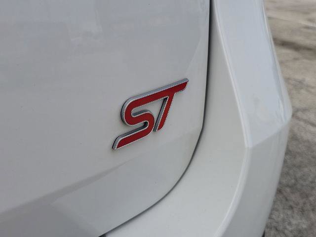 Certified 2025 Ford Explorer ST AWD/4WD image 8