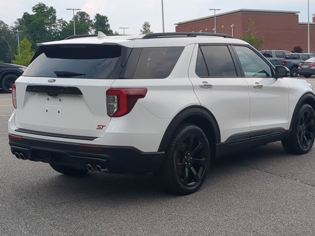 Certified 2023 Ford Explorer ST w/ Equipment Group 401A AWD/4WD image 4
