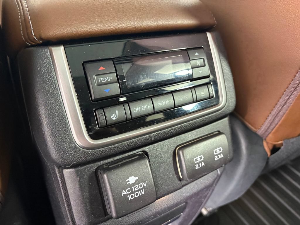 Used 2022 Subaru Ascent Touring AWD/4WD image 30