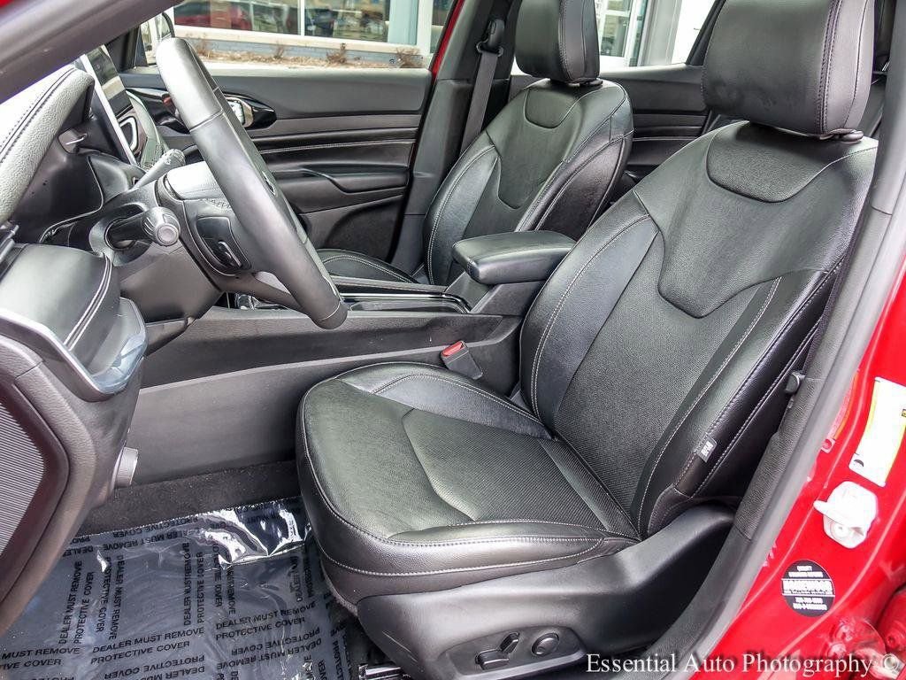 Used 2023 Jeep Compass High Altitude AWD/4WD image 9