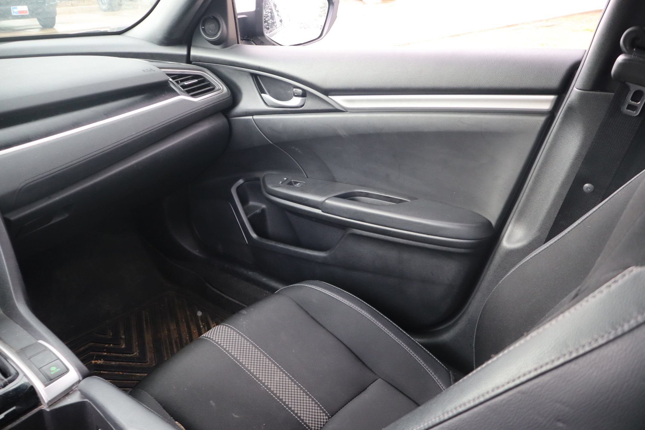 Used 2021 Honda Civic Sport image 22