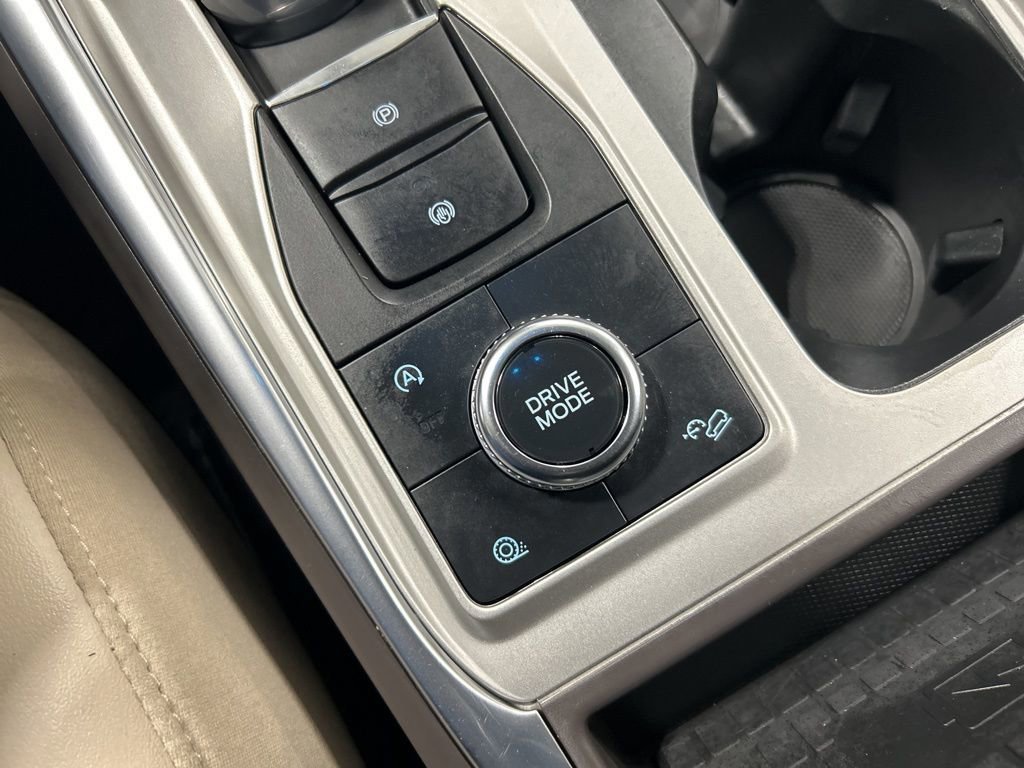 Certified 2023 Ford Explorer Platinum w/ Premium Technology Package image 27