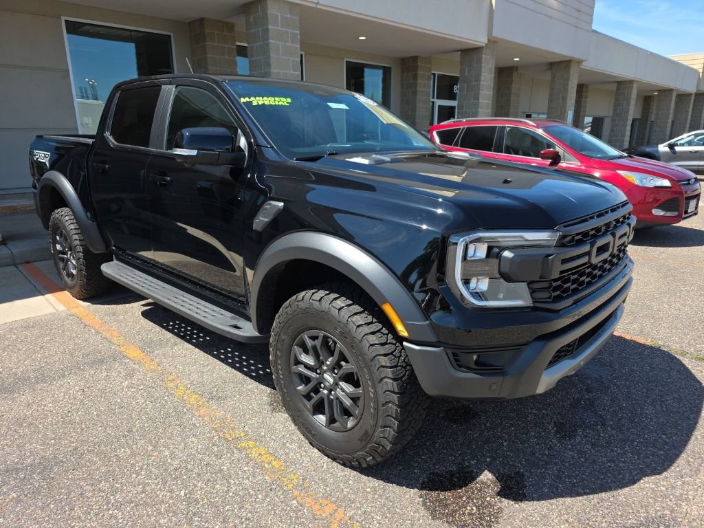 Certified 2025 Ford Ranger Raptor AWD/4WD image 3