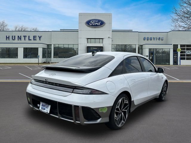 Used 2023 Hyundai Ioniq 6 SEL AWD/4WD image 4