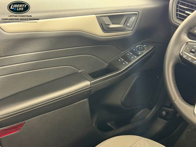 Certified 2022 Ford Escape SE w/ Convenience Package FWD image 33