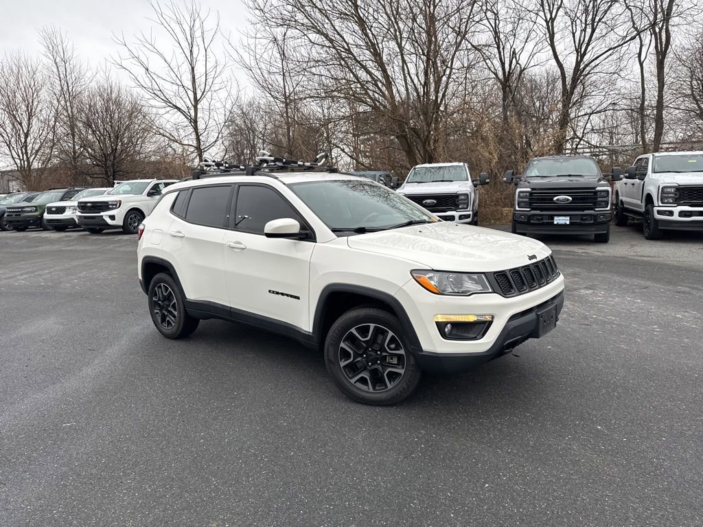 Used 2019 Jeep Compass Sport image 1