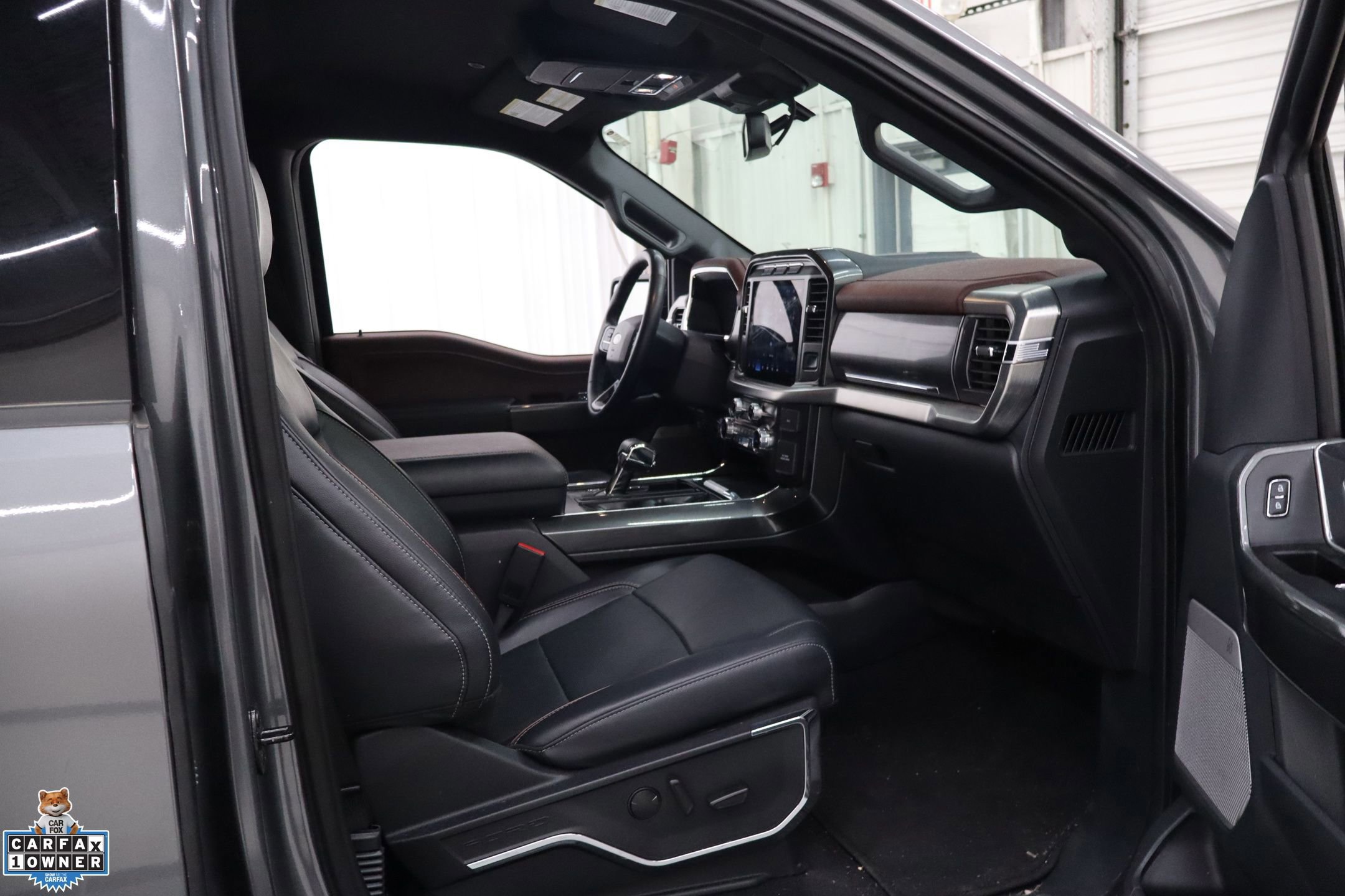 Certified 2023 Ford F150 Lariat image 33