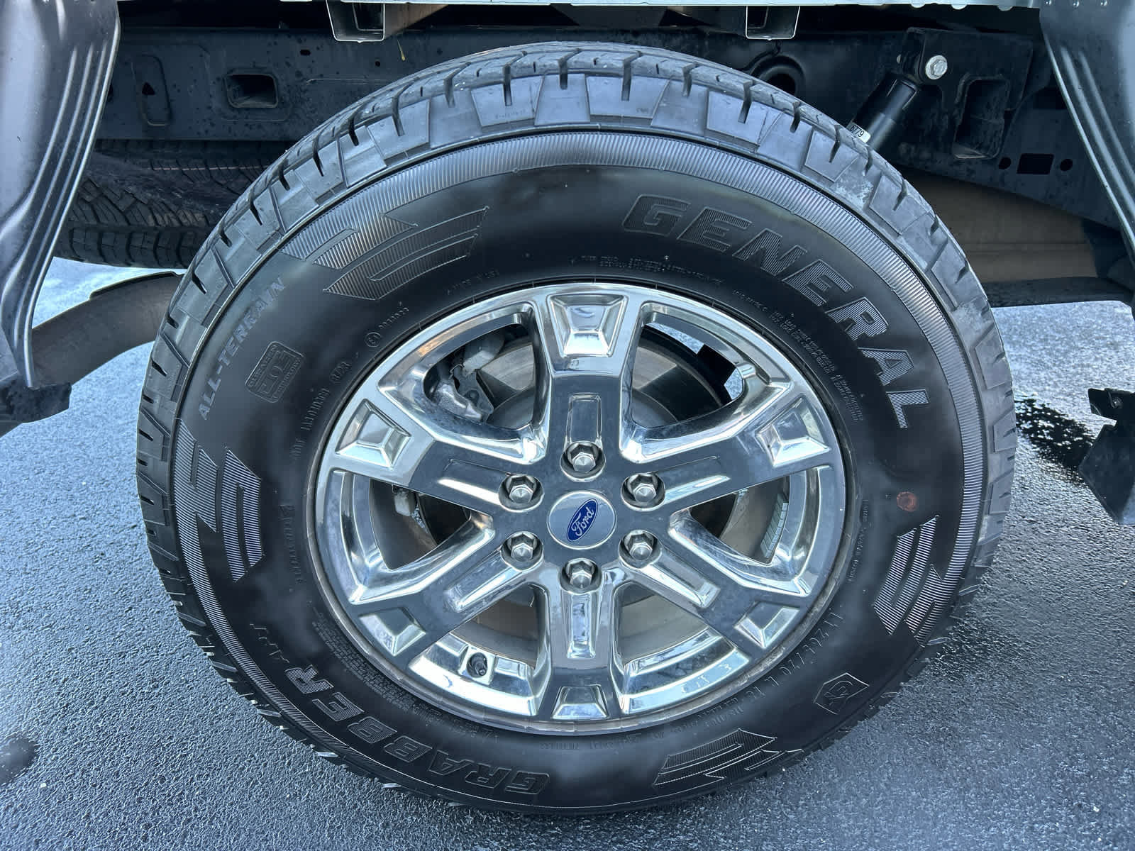 Certified 2023 Ford F150 XLT w/ Equipment Group 302A High image 13