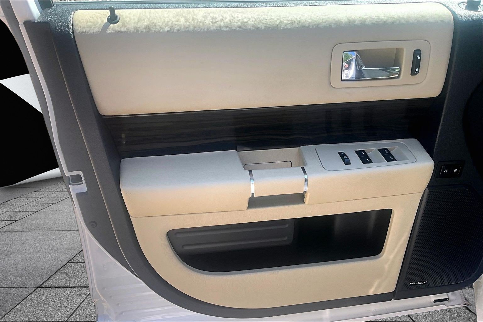 Certified 2019 Ford Flex SEL w/ Equipment Group 202A AWD/4WD image 18