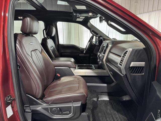 Certified 2017 Ford F350 Platinum w/ Platinum Ultimate Package AWD/4WD image 23