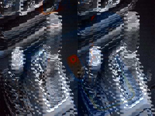 Used 2021 Jeep Gladiator Sport image 17