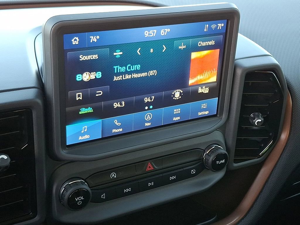 Certified 2024 Ford Bronco Sport Outer Banks w/ Tech Package image 18