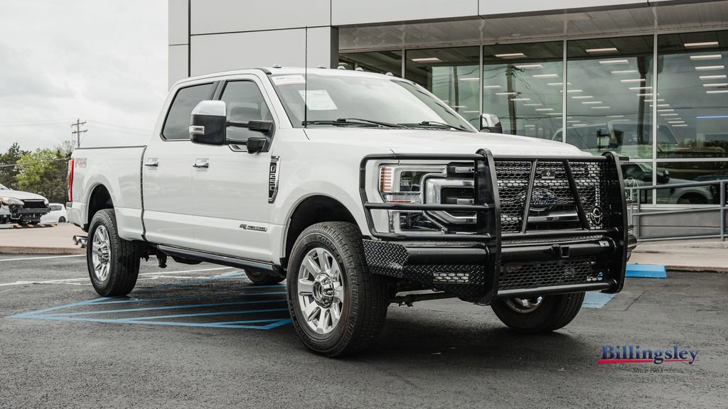 Certified 2022 Ford F250 Platinum w/ FX4 Off-Road Package AWD/4WD image 2