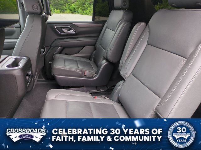 Used 2023 Chevrolet Tahoe Z71 w/ Luxury Package AWD/4WD image 31