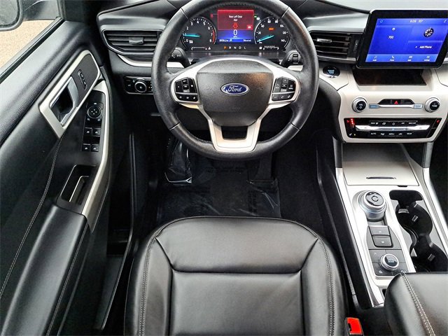 Certified 2023 Ford Explorer XLT w/ Equipment Group 202A image 11