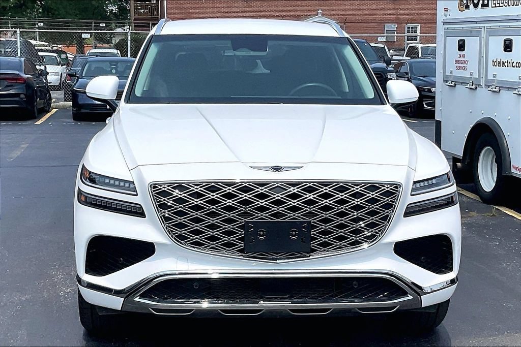 Used 2025 Genesis GV80 2.5T Standard AWD/4WD image 2