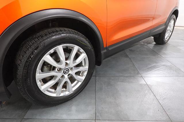 Used 2021 Nissan Rogue Sport SV image 29