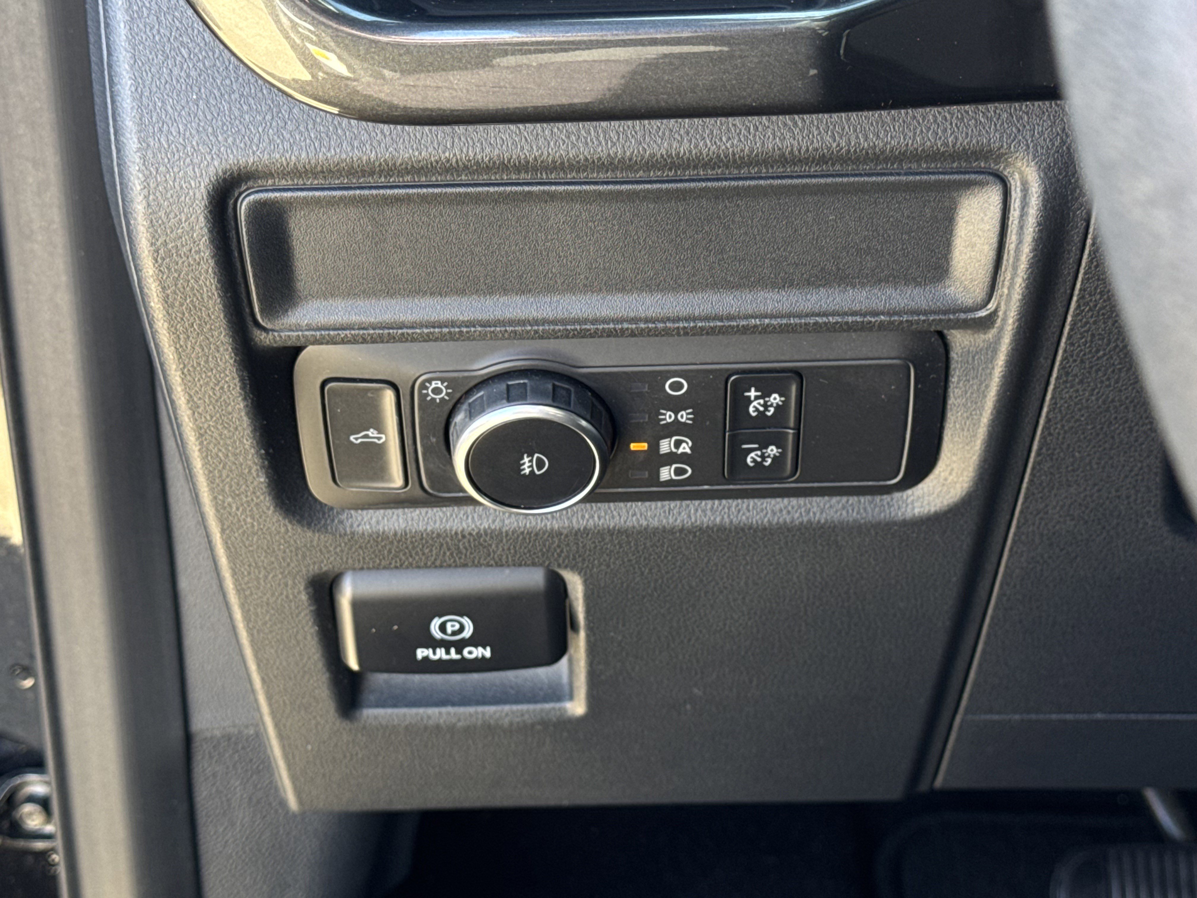 Certified 2021 Ford F150 XL w/ STX Appearance Package image 19