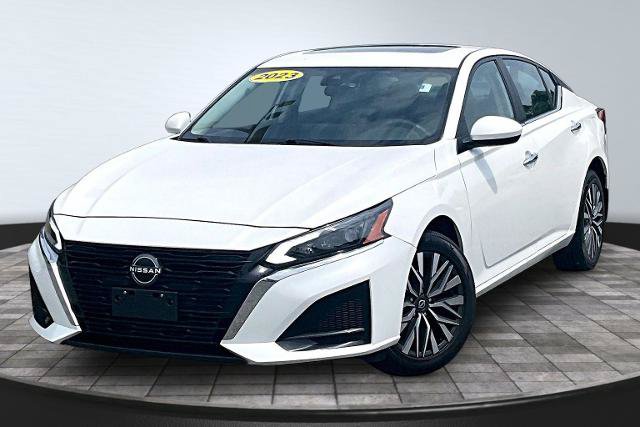 Used 2023 Nissan Altima 2.5 SV w/ SV Premium Package AWD/4WD image 12