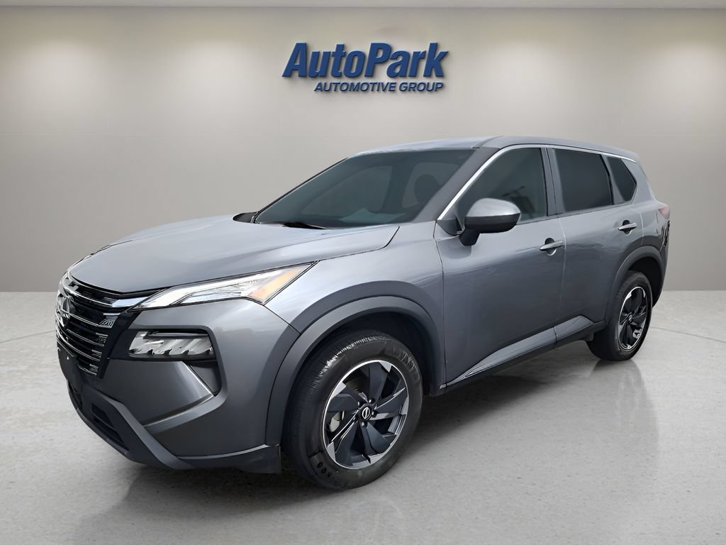 Used 2024 Nissan Rogue SV AWD/4WD image 3