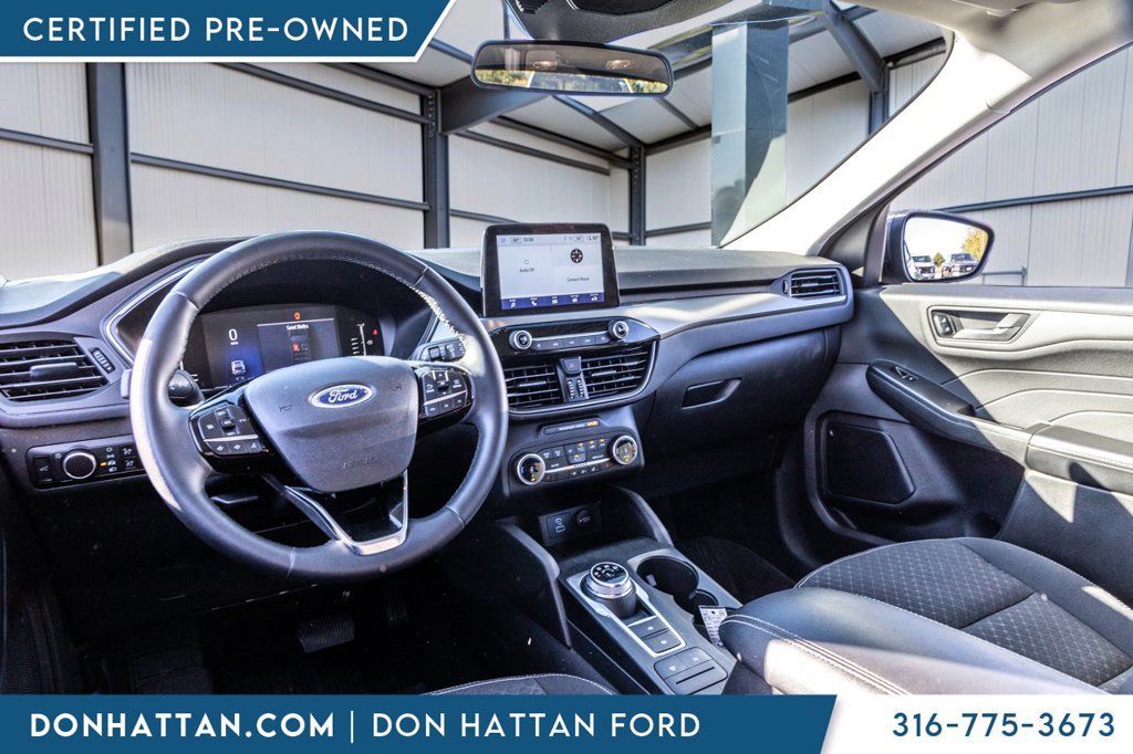 Certified 2023 Ford Escape Active AWD/4WD image 17