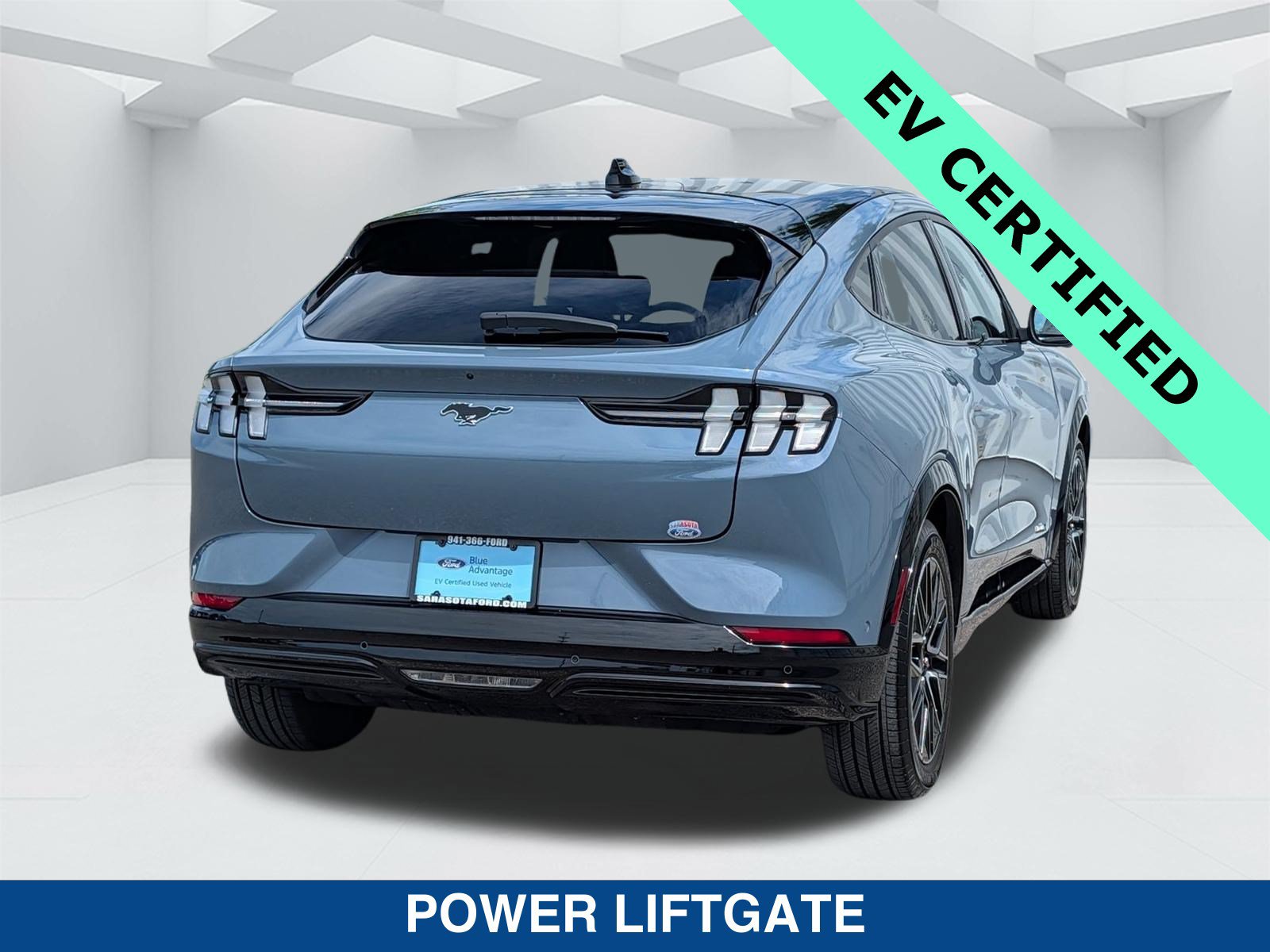 Certified 2024 Ford Mustang Mach-E Premium AWD/4WD image 5