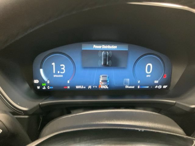 Certified 2025 Ford Escape Platinum AWD/4WD image 9